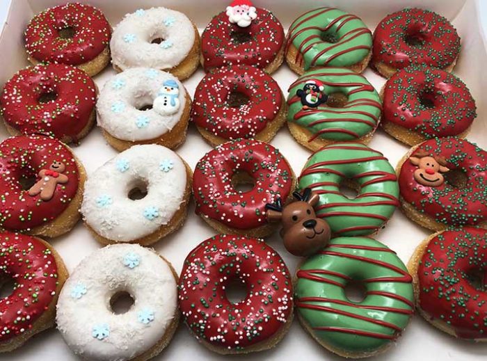 Ho Ho Ho Mini Donut box met rudolf ring - JJ Donuts