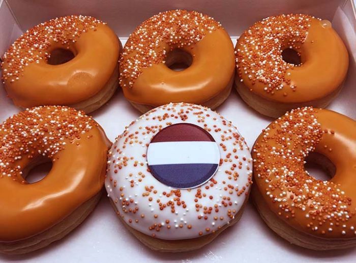 Koningsdag Parel Donut box 2 nieuw - JJ Donuts
