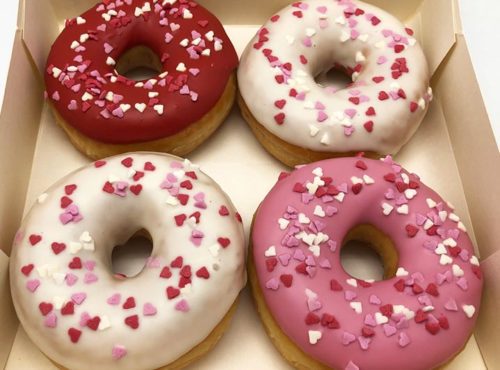 Love Hearts Donut box - JJ Donuts