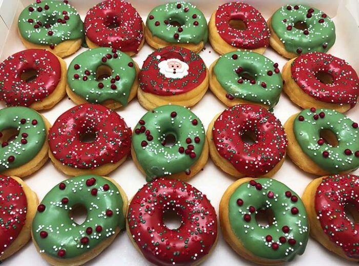 Kerstman Mini Donut box - JJ Donuts