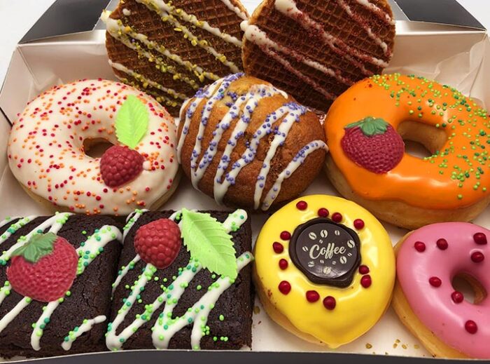 Cheatday box - JJ Donuts
