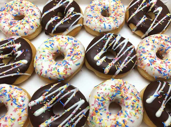 Donut deal box - wit choco - JJ Donuts